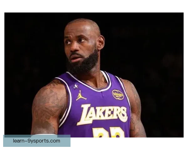 詹姆斯率湖人逆转取胜西部格局再生变数全明星前景引发热议联盟震动 詹姆斯率湖人逆转取胜西部格局再生变数全明星前景引发热议联盟震动